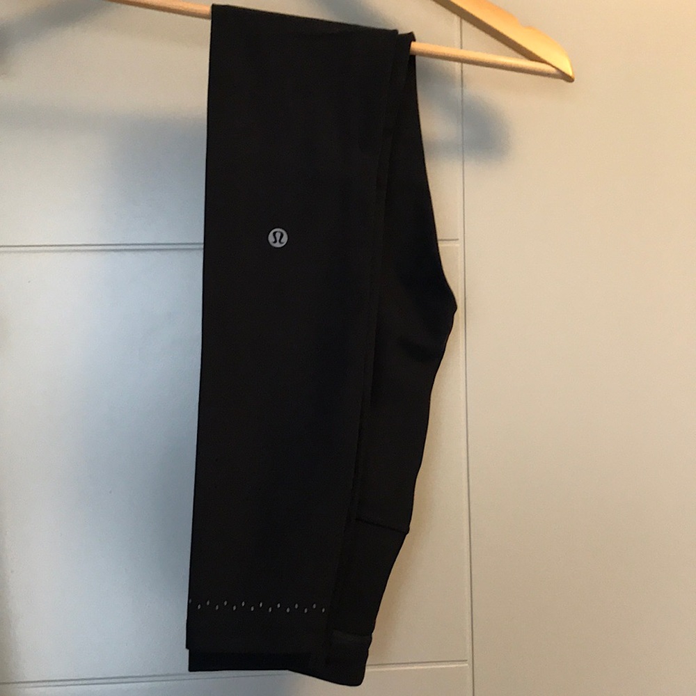 Lululemon zoned in tight, black, size 4